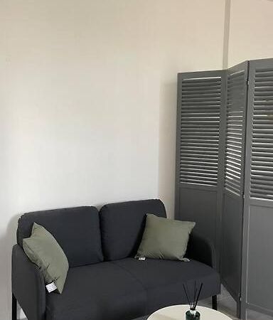 Joli Studio Dans Le Village Saintes-Maries-de-la-Mer Luaran gambar